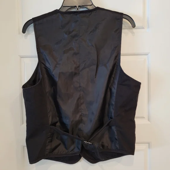 ROCK & REPUBLIC MEN'S BLACK WESTERN DENIM VEST SIZE MEDIUM - Picture 3 of 10